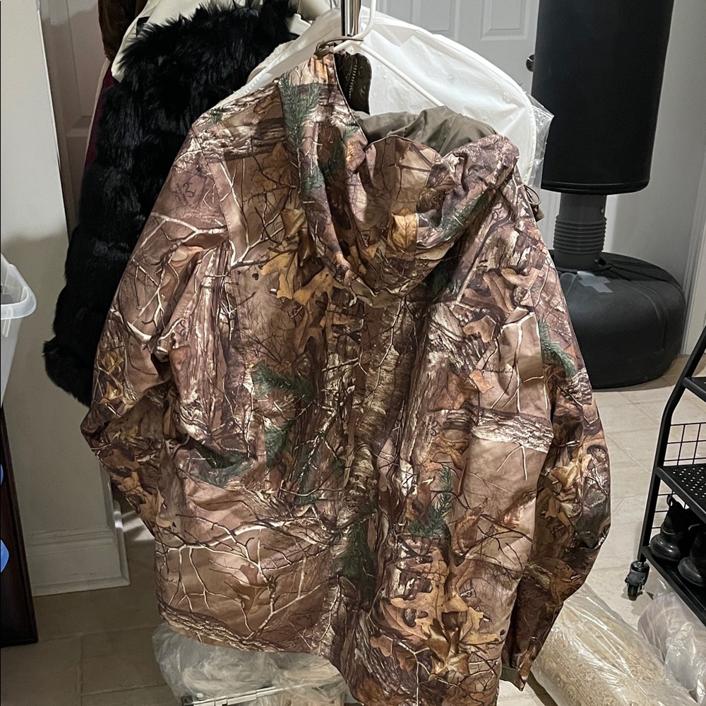 Field & Stream Woodland Camouflage Jacket - Picture 4 of 4